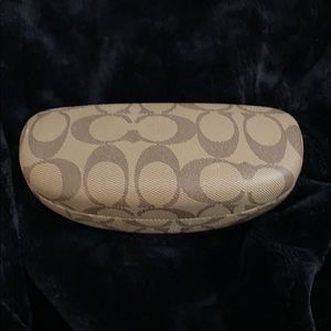 Coach: Sunglass Case